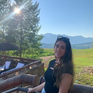 Meet your Posher, Katherine